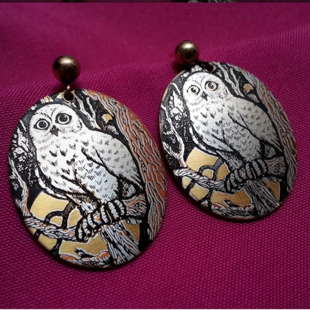 Reed & Barton Silver Oval Owl earrings
